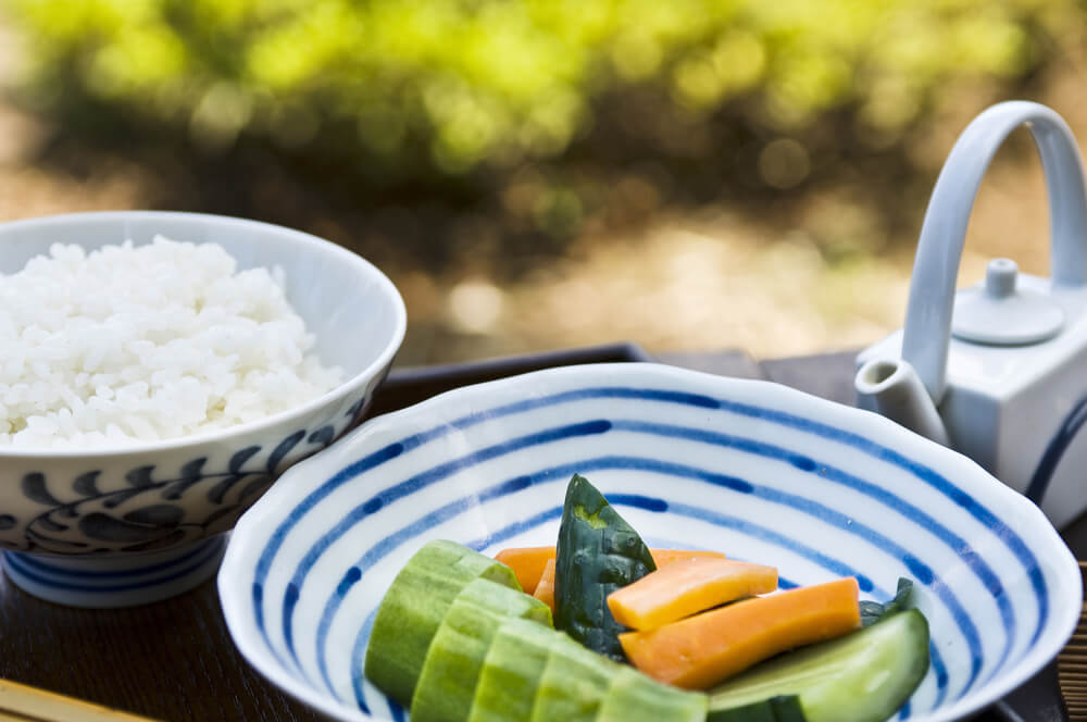 白いご飯とぬか漬け