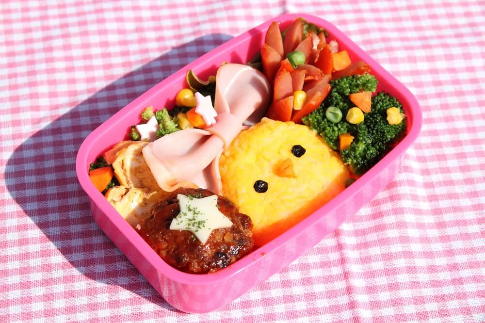 ハンバーグが入った可愛いお弁当