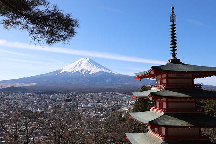 新倉富士浅間神社【山梨】