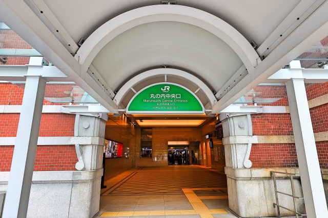 東京駅　丸の内中央口