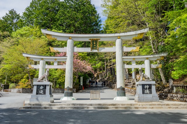 埼玉県秩父市　三峯神社　神域への入り口