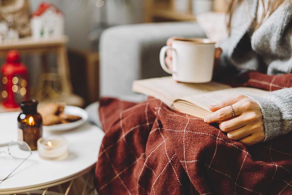 コーヒーを飲みながら読書