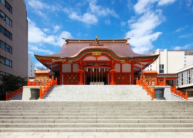 花園神社　正面