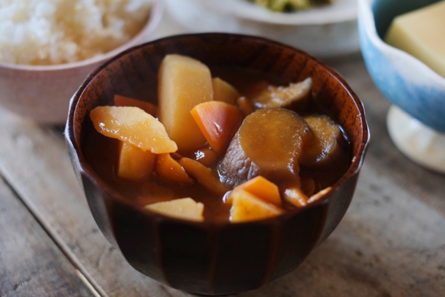 根菜の入った味噌汁