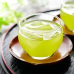冷たい緑茶を美味しく作る方法！暑い季節に嬉しい水出し・保存のポイントも解説