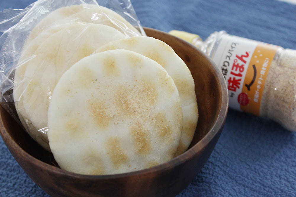 おせんべいと無限さっぱりスパイスby味ぽん