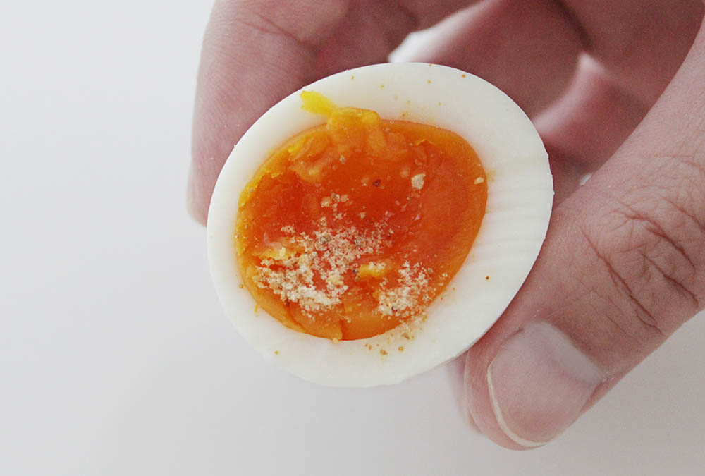 ゆで卵と無限さっぱりスパイスby味ぽん