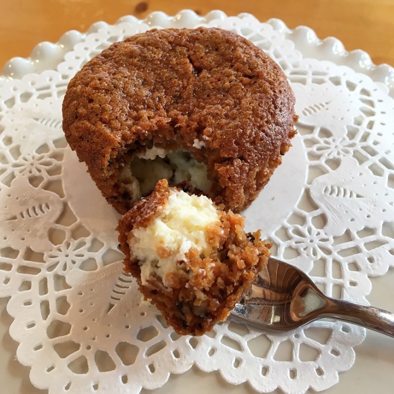お菓子屋シュルツのキャロットケーキ　商品画像