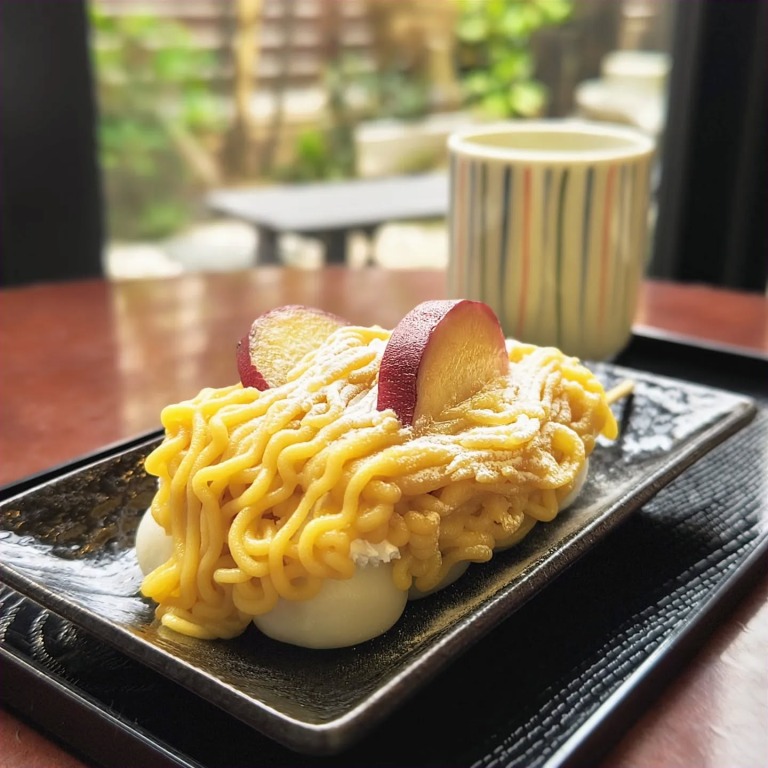 成田参道「房の駅」モンブラン団子