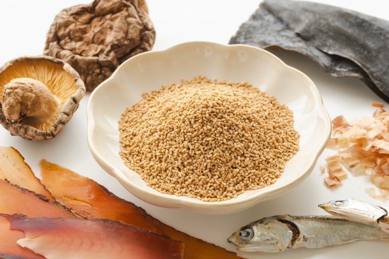 和風の顆粒だし　だしの素と出汁の食材　調味料