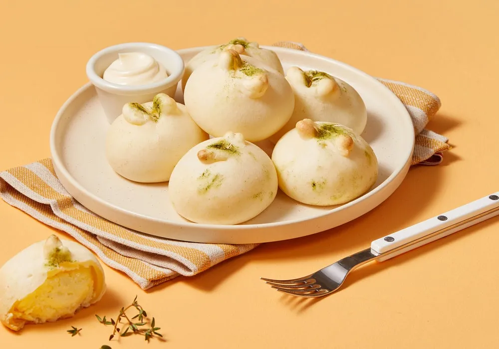 豚の顔の形の肉まん