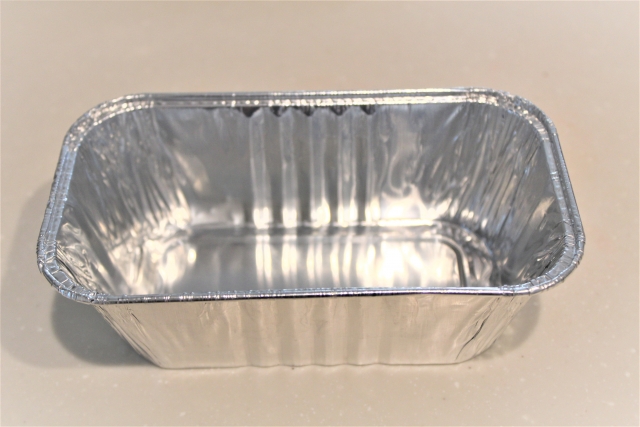 アルミのパウンドケーキ型　長方形の使い捨て