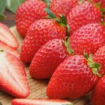 いちごのおいしい食べ方を紹介！栄養価や品種の基本から保存方法、活用レシピまで解説