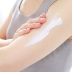 ボディクリームはいつ塗る？ベストなタイミングと効果的な塗り方を徹底解説