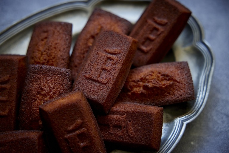 ÉCHIRÉ MAISON DU BEURREのフィナンシェ