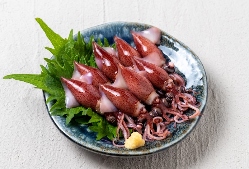 おつまみ　ホタルイカ　おろし生姜添え