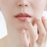【徹底解説】唇の皮むけの原因から対策～リップケアの基本まで
