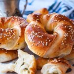 ベーグルのおいしい食べ方完全ガイド～温め方から保存方法・おすすめアレンジまで～