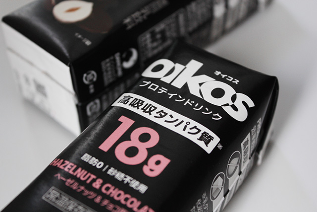 オイコス プロテインドリンク「ヘーゼルナッツ＆チョコ風味」