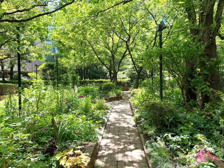 アークヒルズ ガーデン　写真