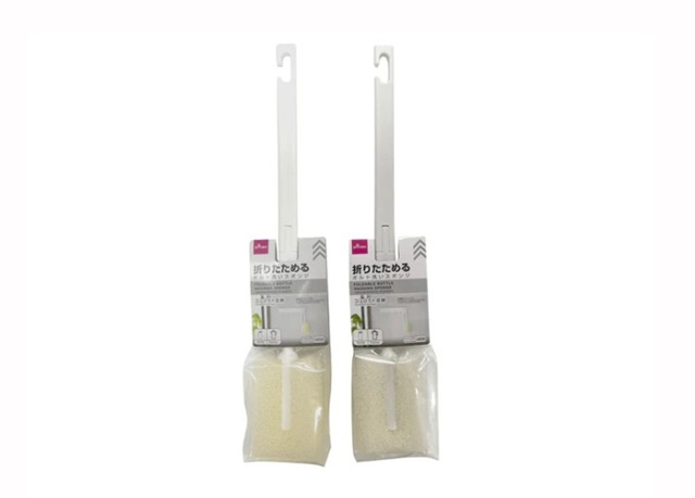 ダイソー　折りたためるボトル洗いスポンジ