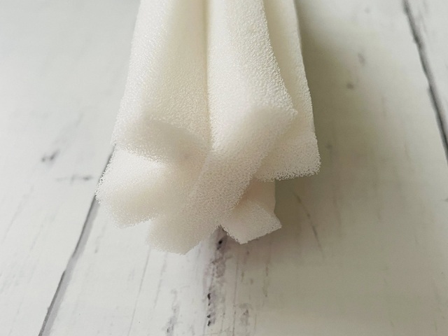 ダイソー　ミニボトル洗いスポンジ　スポンジ