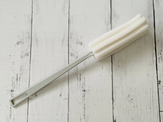 ダイソー　ミニボトル洗いスポンジ　