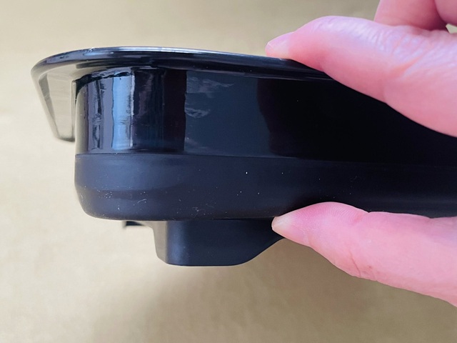 ダイソー　折りたためる水切りかご　たたむとスリムに