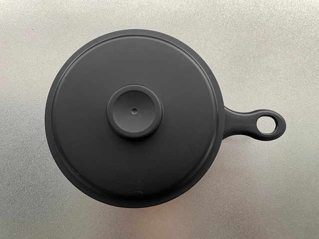 ダイソー　電子レンジ調理器 目玉焼き　フライパンのような形