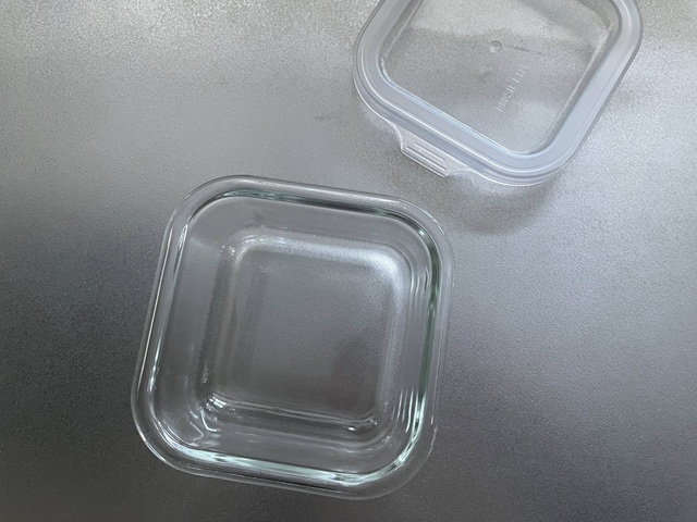 ダイソー　耐熱ガラス食器