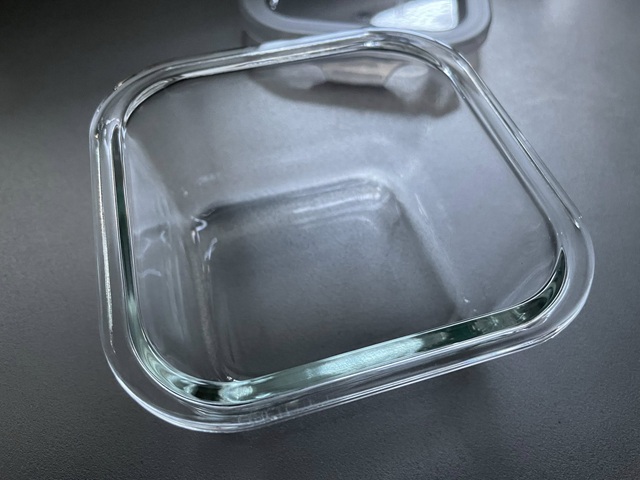 ダイソー　耐熱ガラス食器