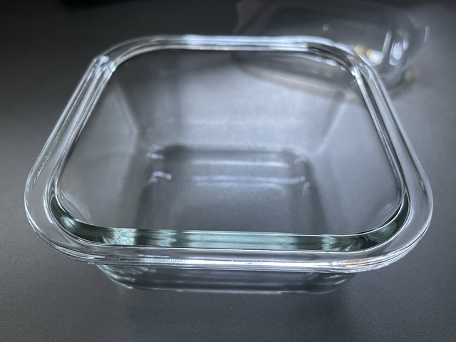 ダイソー　耐熱ガラス食器