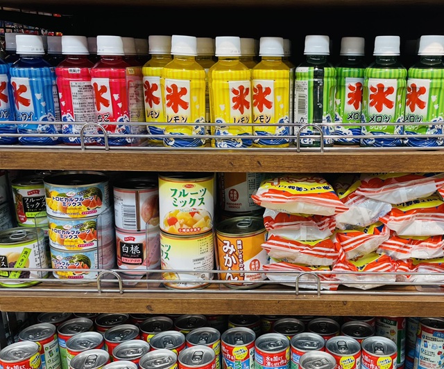 かき氷シロップの陳列