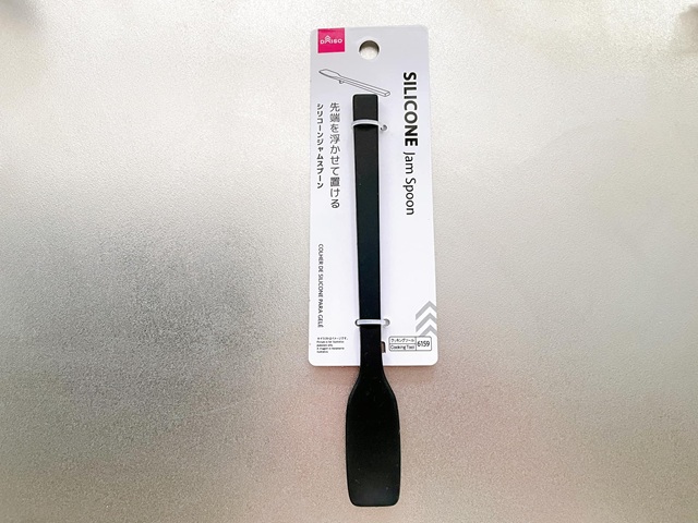 ダイソー　シリコンジャムスプーン