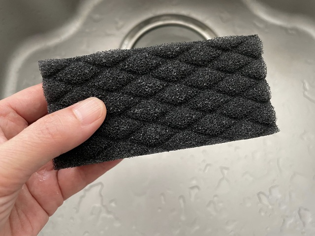 ダイソー　へこたれたくない！キッチンスポンジ　使用感