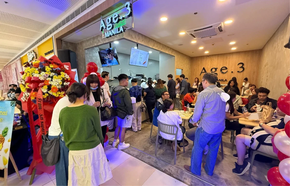 Age 3 Manilaのオープニングイベント