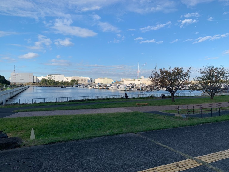 夢の島緑道公園