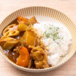 さらりとした口当たり！「だしの旨みとスパイスのカレー」の魅力や使い方を紹介