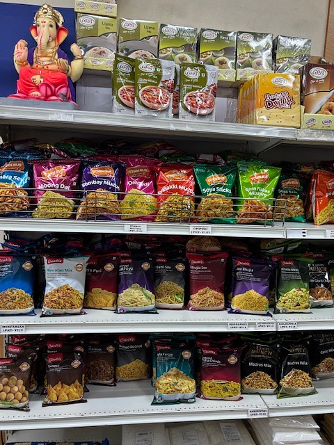 TMVS FOODS　店内写真