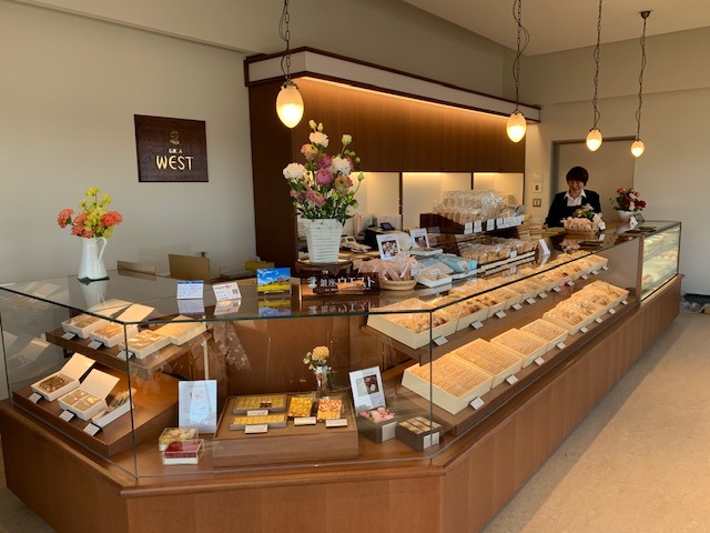銀座ウエスト 日野工場直売店