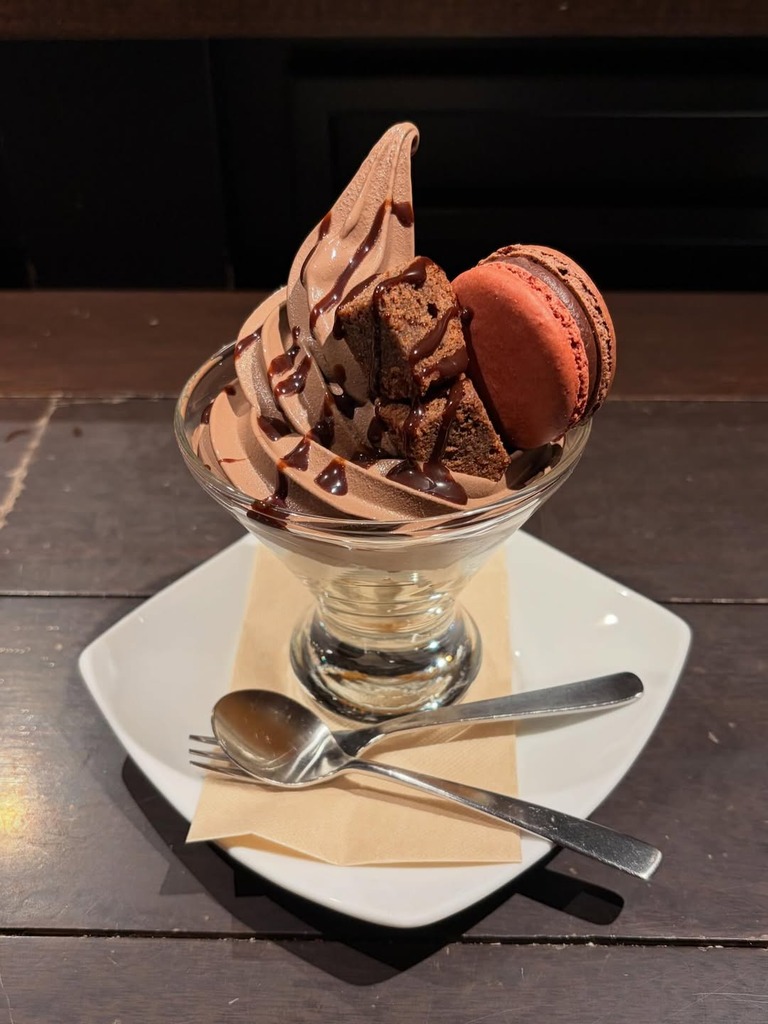ル ショコラ ドゥ アッシュ 銀座本店
