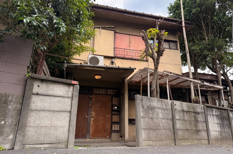 畏怖咽び家_外観
