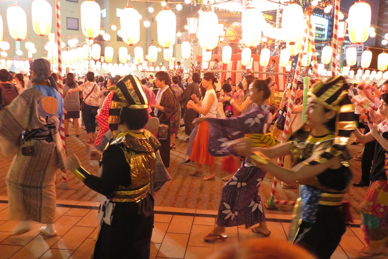 築地本願寺納涼盆踊り大会