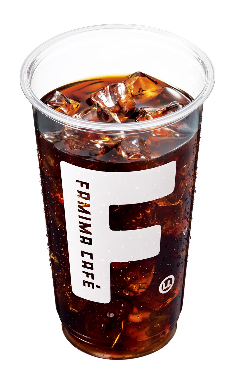 ファミリーマートのLLサイズのアイスコーヒー