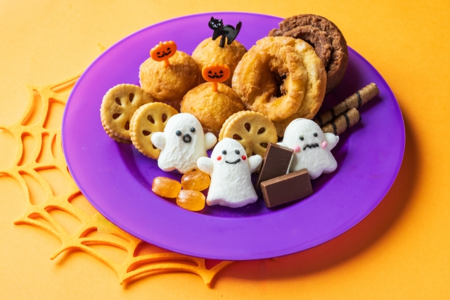 ハロウィンをイメージしたお菓子たち
