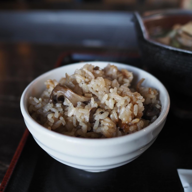 きのこ茶屋　炊き込みごはん